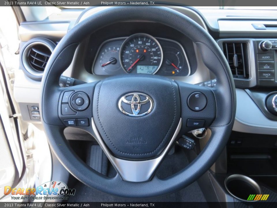 2013 Toyota RAV4 LE Classic Silver Metallic / Ash Photo #30