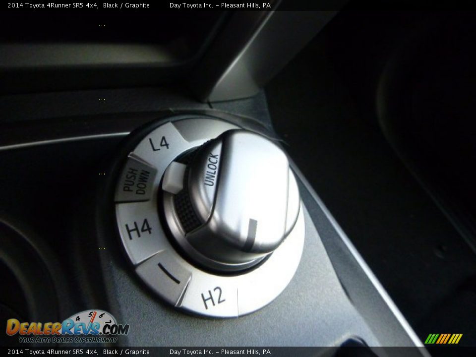 2014 Toyota 4Runner SR5 4x4 Black / Graphite Photo #16