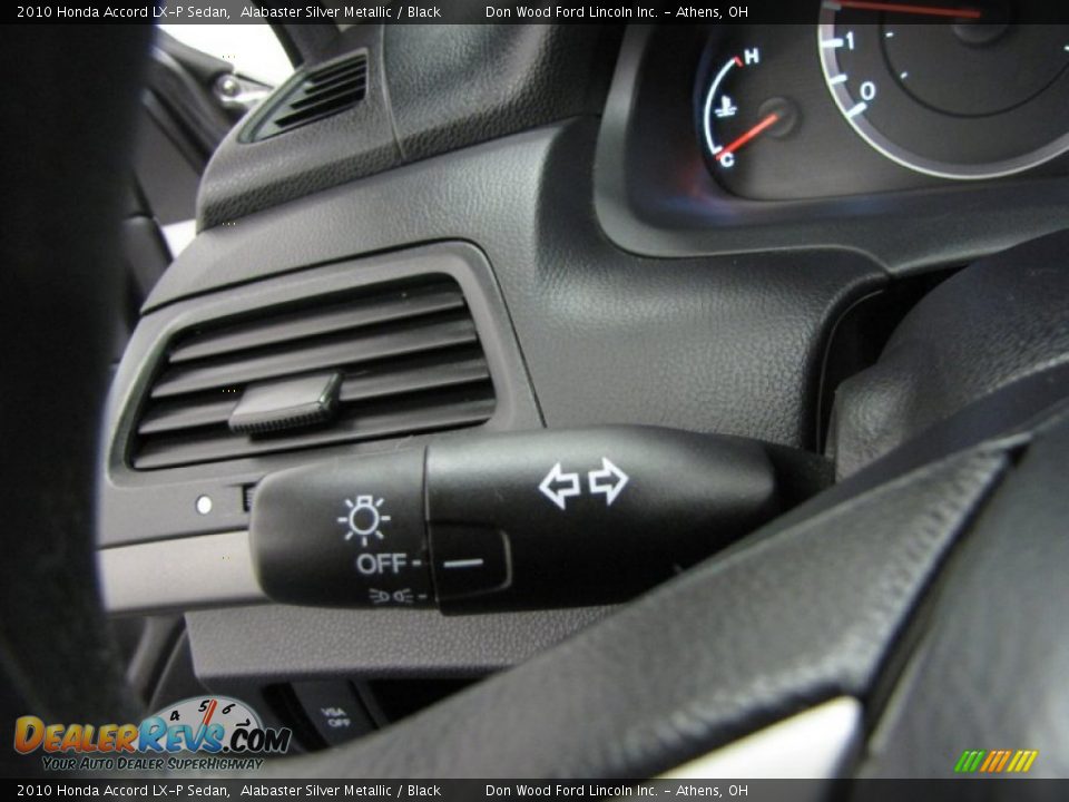 2010 Honda Accord LX-P Sedan Alabaster Silver Metallic / Black Photo #18
