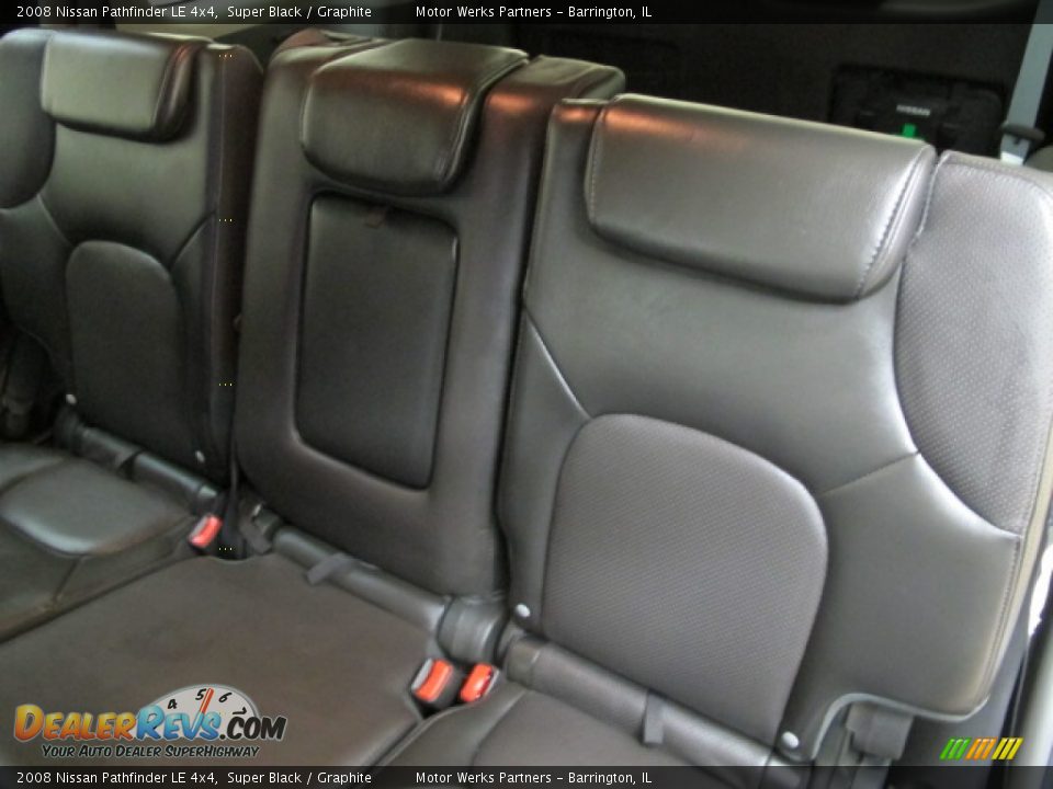 2008 Nissan Pathfinder LE 4x4 Super Black / Graphite Photo #20