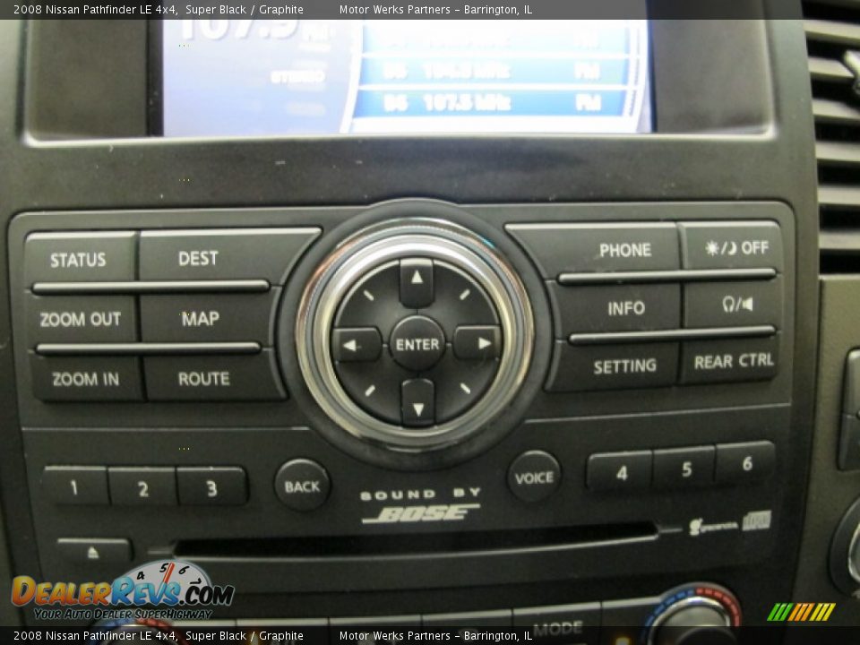 2008 Nissan Pathfinder LE 4x4 Super Black / Graphite Photo #32