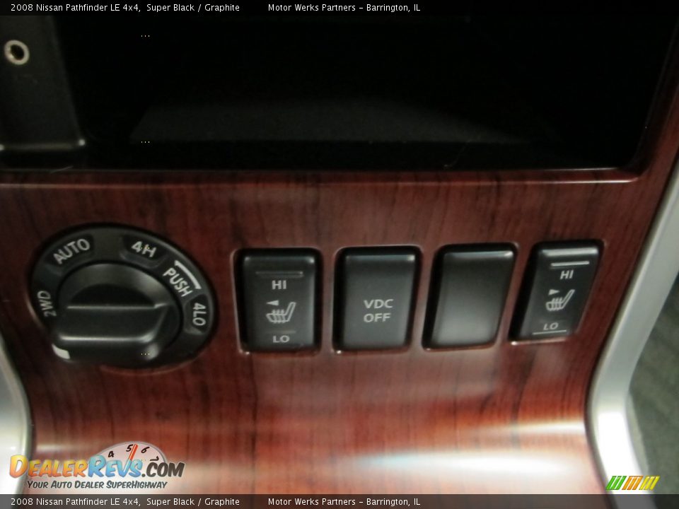 2008 Nissan Pathfinder LE 4x4 Super Black / Graphite Photo #35