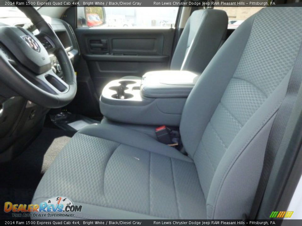 2014 Ram 1500 Express Quad Cab 4x4 Bright White / Black/Diesel Gray Photo #12