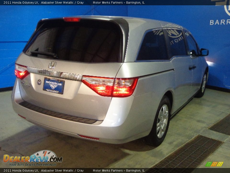 2011 Honda Odyssey LX Alabaster Silver Metallic / Gray Photo #10