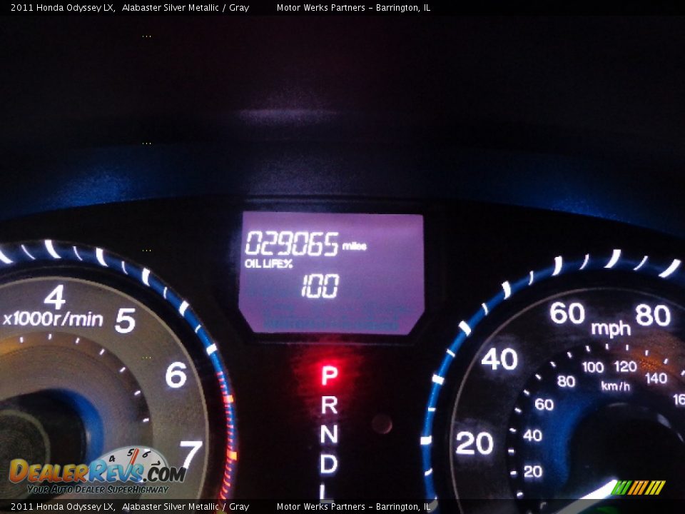 2011 Honda Odyssey LX Alabaster Silver Metallic / Gray Photo #26