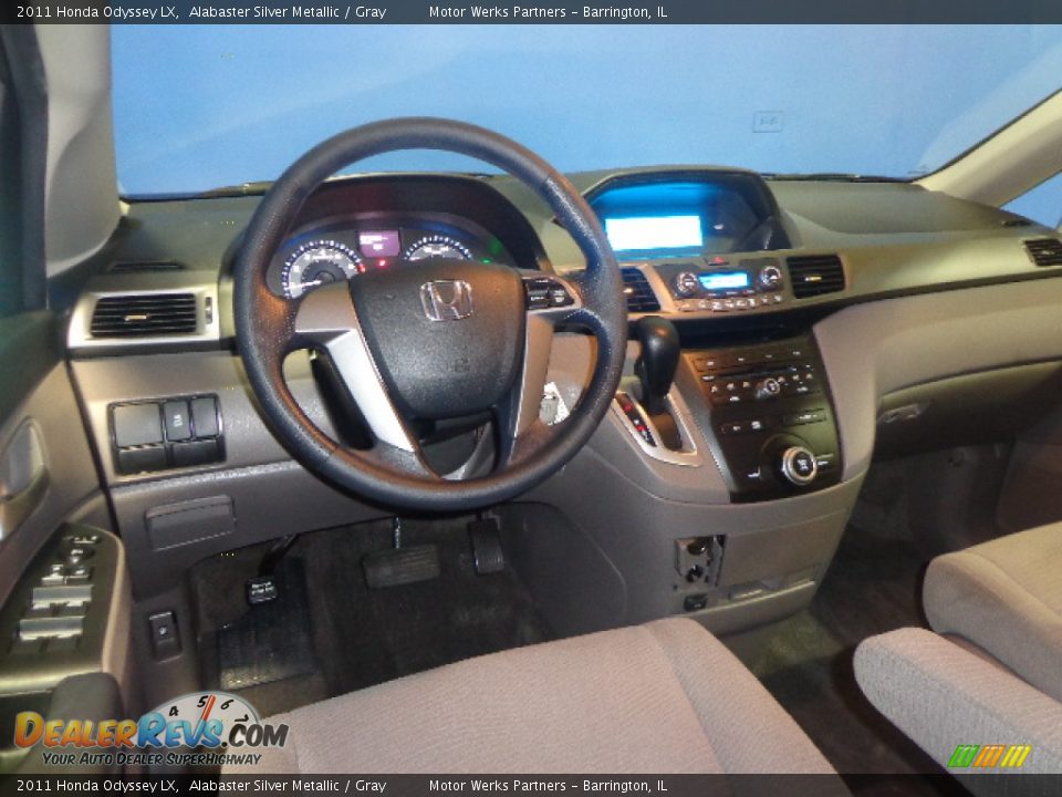 2011 Honda Odyssey LX Alabaster Silver Metallic / Gray Photo #28