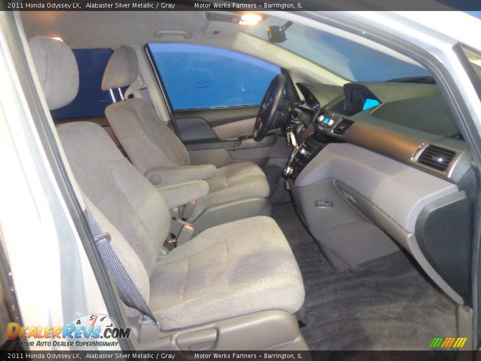 2011 Honda Odyssey LX Alabaster Silver Metallic / Gray Photo #33