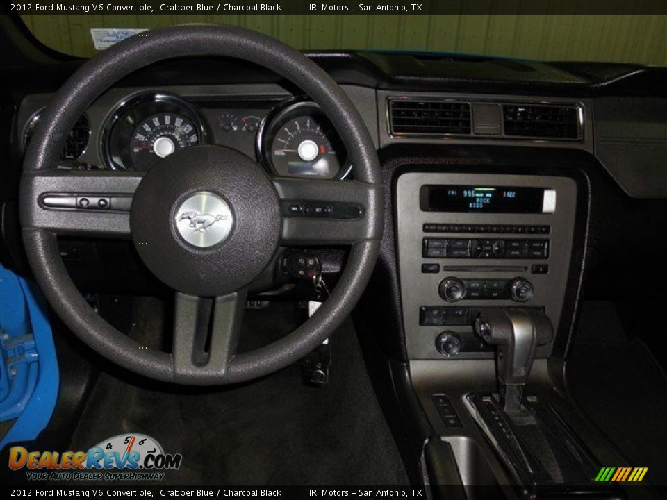2012 Ford Mustang V6 Convertible Grabber Blue / Charcoal Black Photo #13