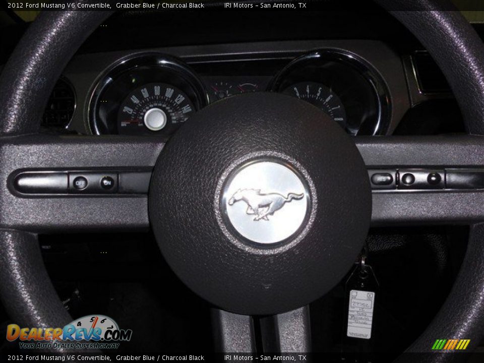2012 Ford Mustang V6 Convertible Grabber Blue / Charcoal Black Photo #15