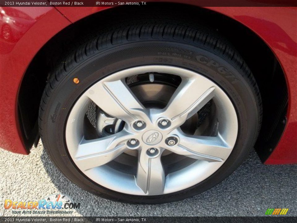 2013 Hyundai Veloster Boston Red / Black Photo #2