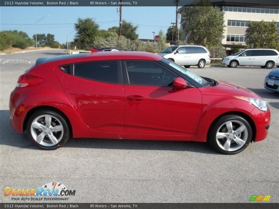 2013 Hyundai Veloster Boston Red / Black Photo #4