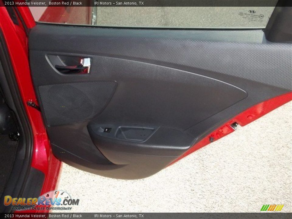 2013 Hyundai Veloster Boston Red / Black Photo #8
