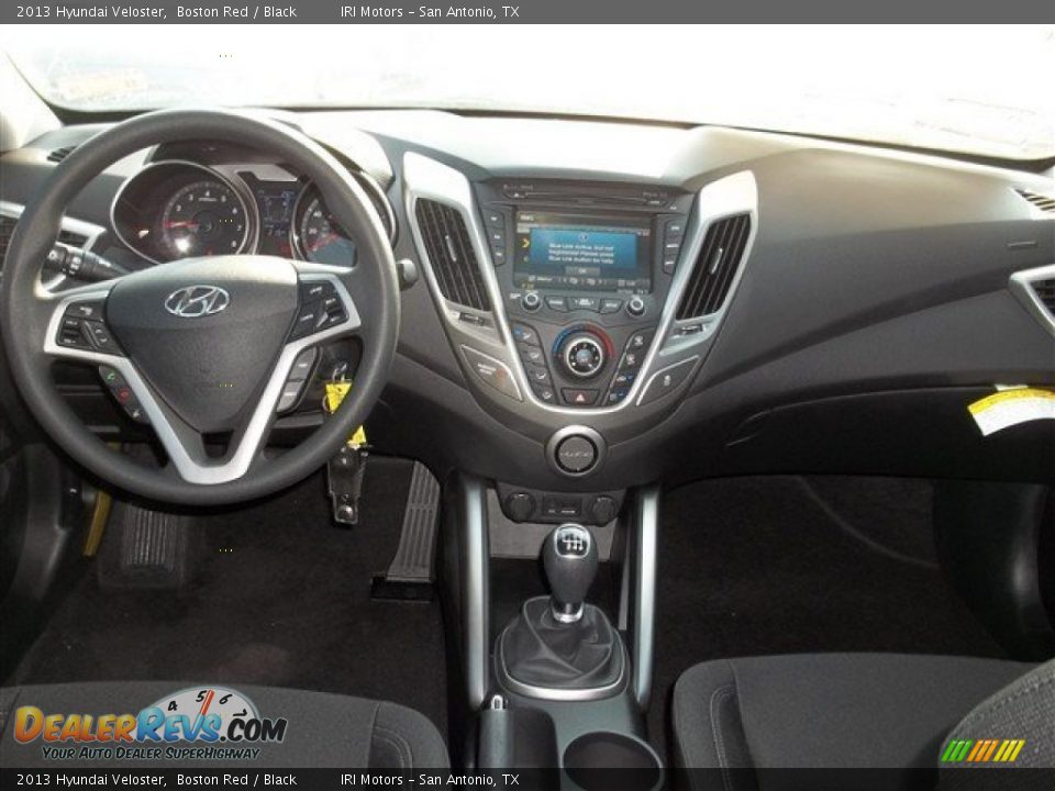 2013 Hyundai Veloster Boston Red / Black Photo #10