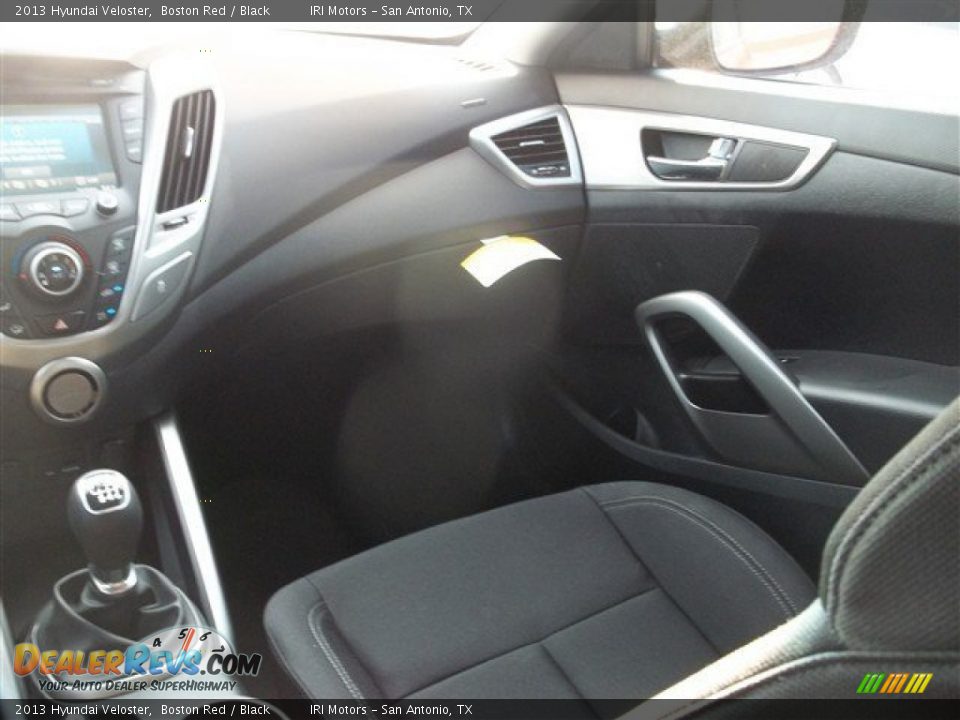 2013 Hyundai Veloster Boston Red / Black Photo #11