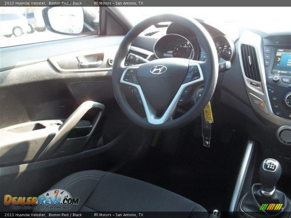 2013 Hyundai Veloster Boston Red / Black Photo #12