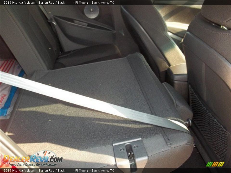 2013 Hyundai Veloster Boston Red / Black Photo #14