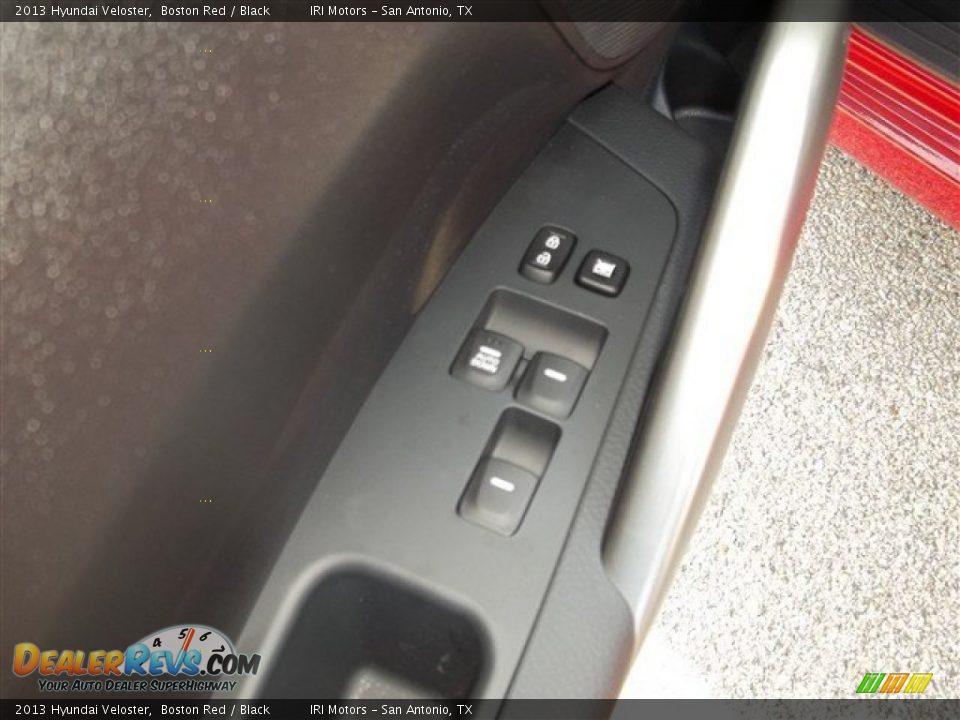 2013 Hyundai Veloster Boston Red / Black Photo #19