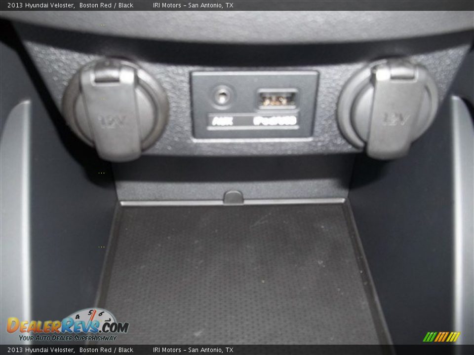 2013 Hyundai Veloster Boston Red / Black Photo #26