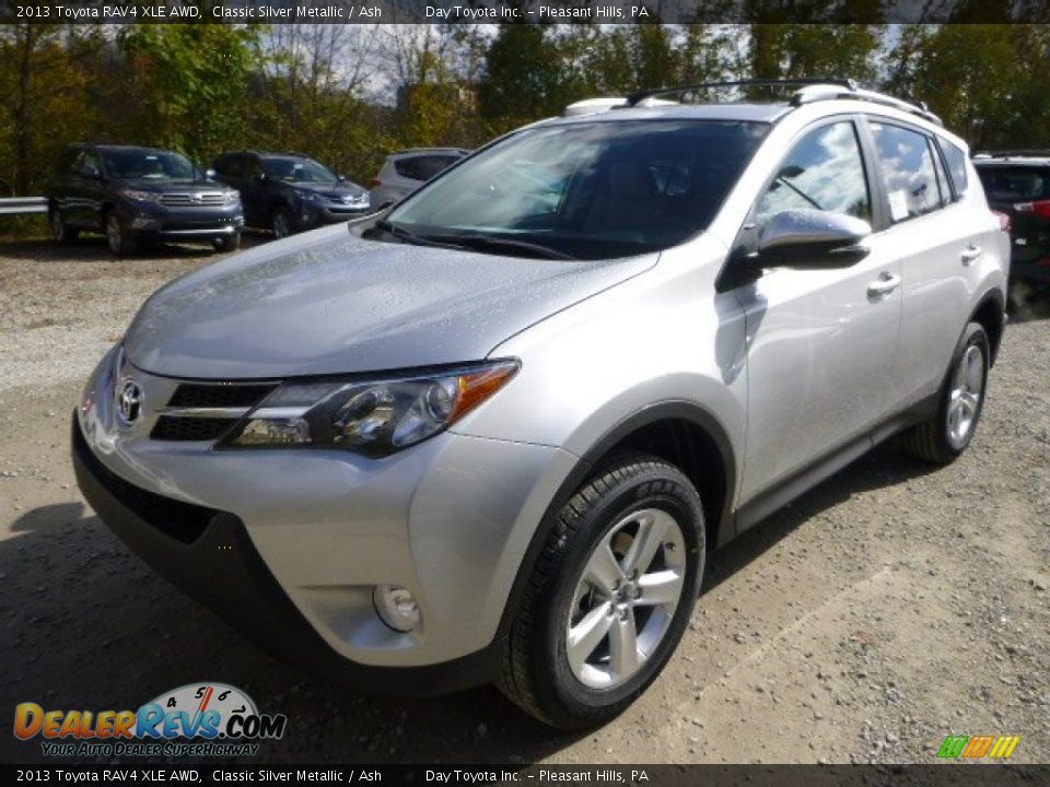2013 Toyota RAV4 XLE AWD Classic Silver Metallic / Ash Photo #7
