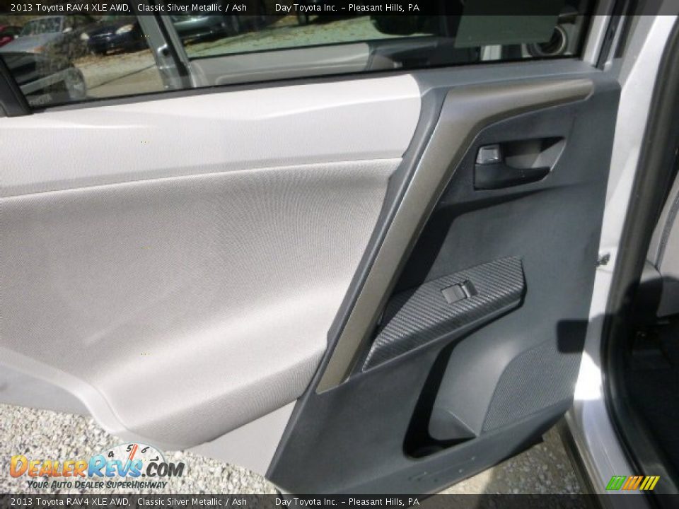 2013 Toyota RAV4 XLE AWD Classic Silver Metallic / Ash Photo #13