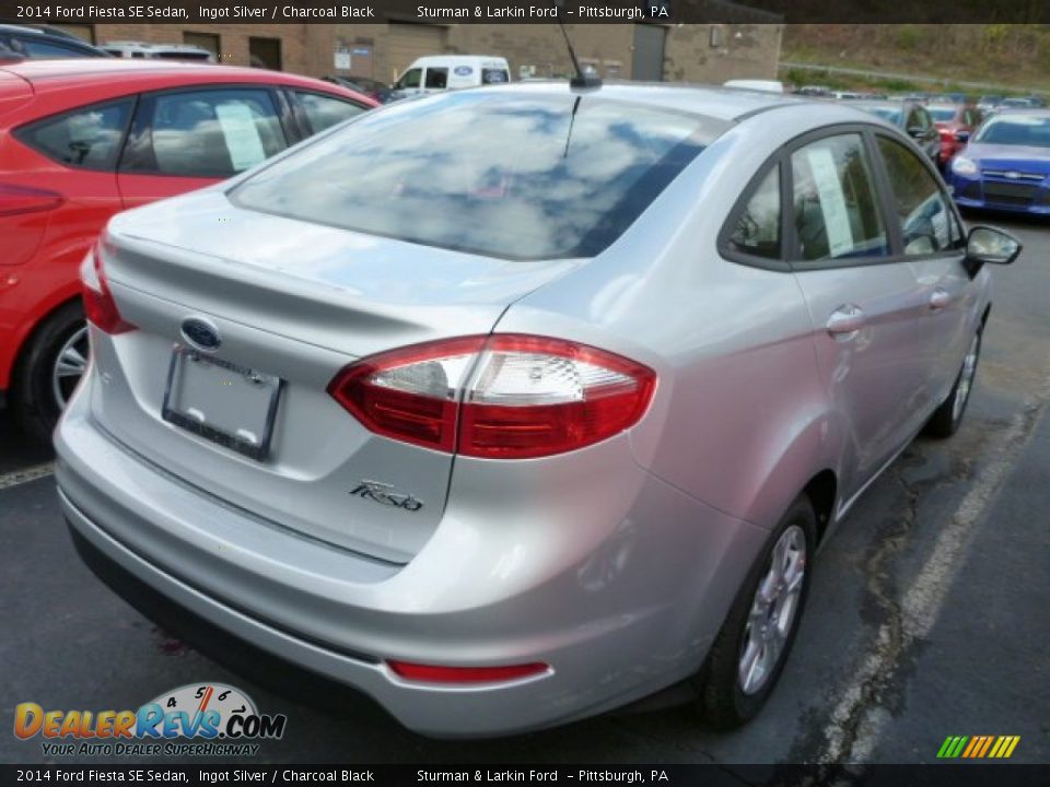 2014 Ford Fiesta SE Sedan Ingot Silver / Charcoal Black Photo #2