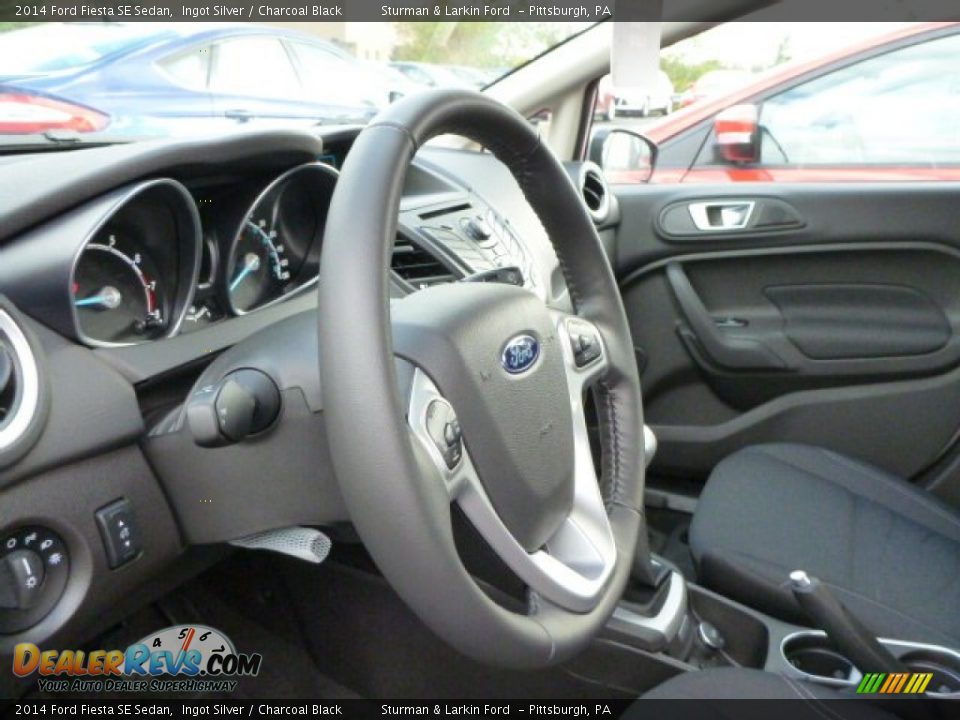 2014 Ford Fiesta SE Sedan Ingot Silver / Charcoal Black Photo #11