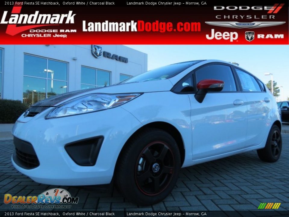 2013 Ford Fiesta SE Hatchback Oxford White / Charcoal Black Photo #1
