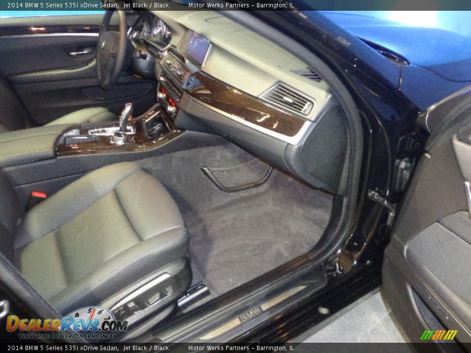 2014 BMW 5 Series 535i xDrive Sedan Jet Black / Black Photo #27
