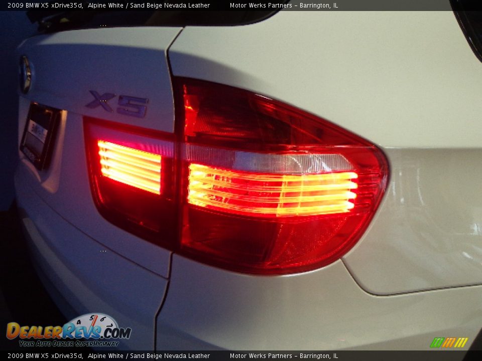 2009 BMW X5 xDrive35d Alpine White / Sand Beige Nevada Leather Photo #12