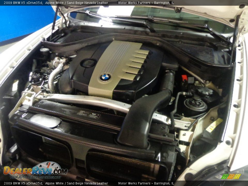 2009 BMW X5 xDrive35d Alpine White / Sand Beige Nevada Leather Photo #21