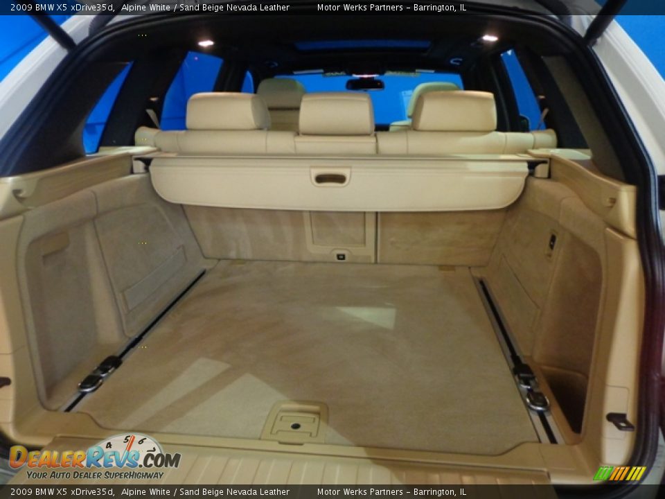 2009 BMW X5 xDrive35d Alpine White / Sand Beige Nevada Leather Photo #30