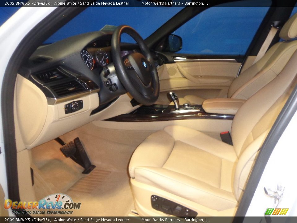 2009 BMW X5 xDrive35d Alpine White / Sand Beige Nevada Leather Photo #35