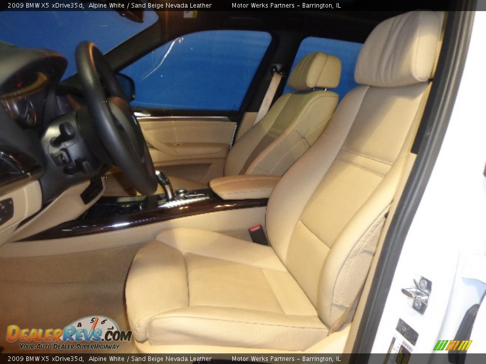 2009 BMW X5 xDrive35d Alpine White / Sand Beige Nevada Leather Photo #36