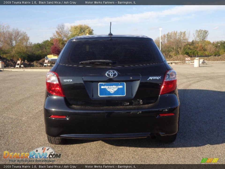 2009 Toyota Matrix 1.8 Black Sand Mica / Ash Gray Photo #5