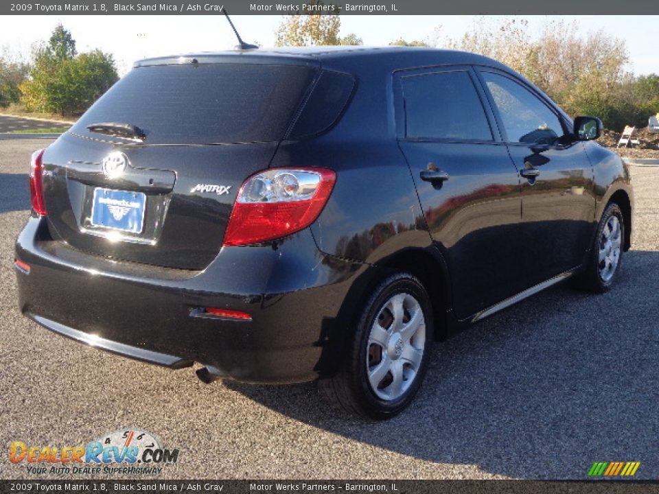 2009 Toyota Matrix 1.8 Black Sand Mica / Ash Gray Photo #6