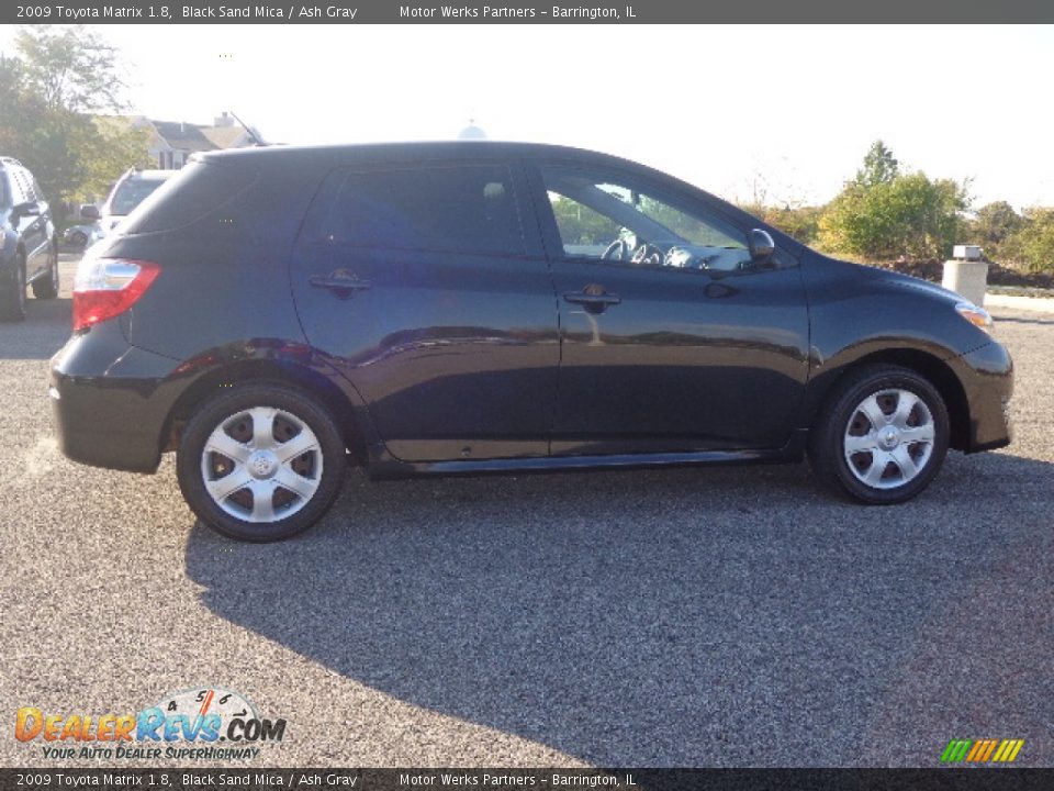 2009 Toyota Matrix 1.8 Black Sand Mica / Ash Gray Photo #7