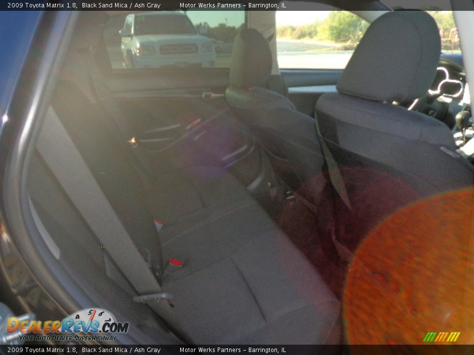 2009 Toyota Matrix 1.8 Black Sand Mica / Ash Gray Photo #18