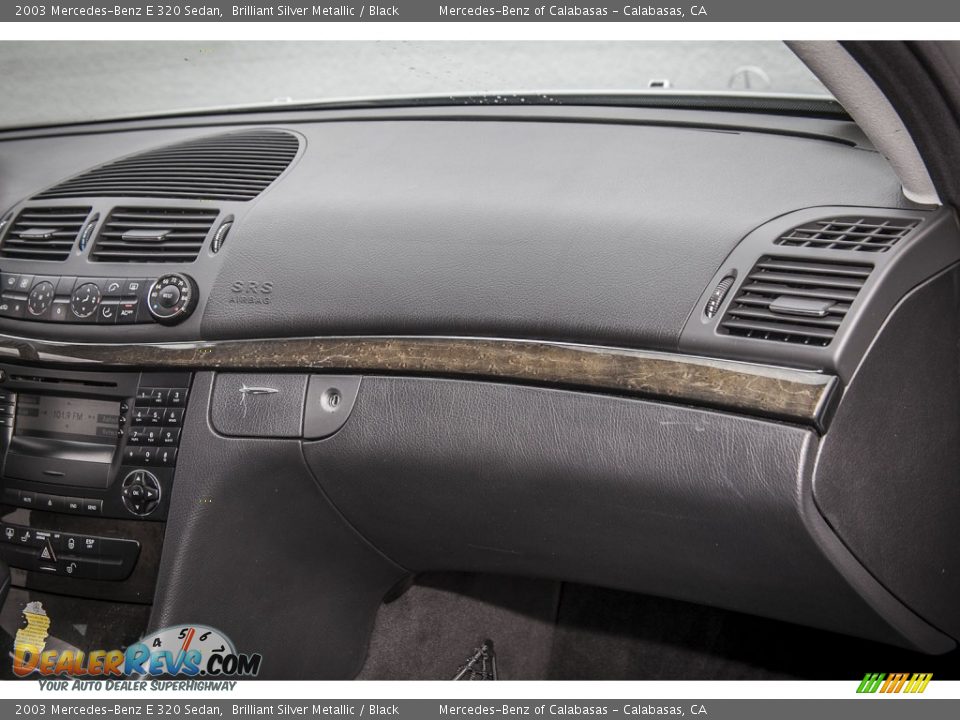 2003 Mercedes-Benz E 320 Sedan Brilliant Silver Metallic / Black Photo #20