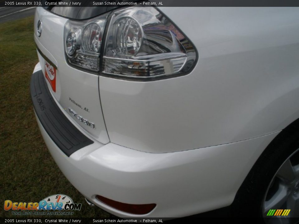 2005 Lexus RX 330 Crystal White / Ivory Photo #16