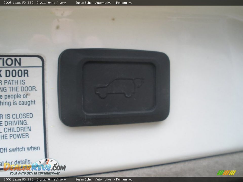 2005 Lexus RX 330 Crystal White / Ivory Photo #19