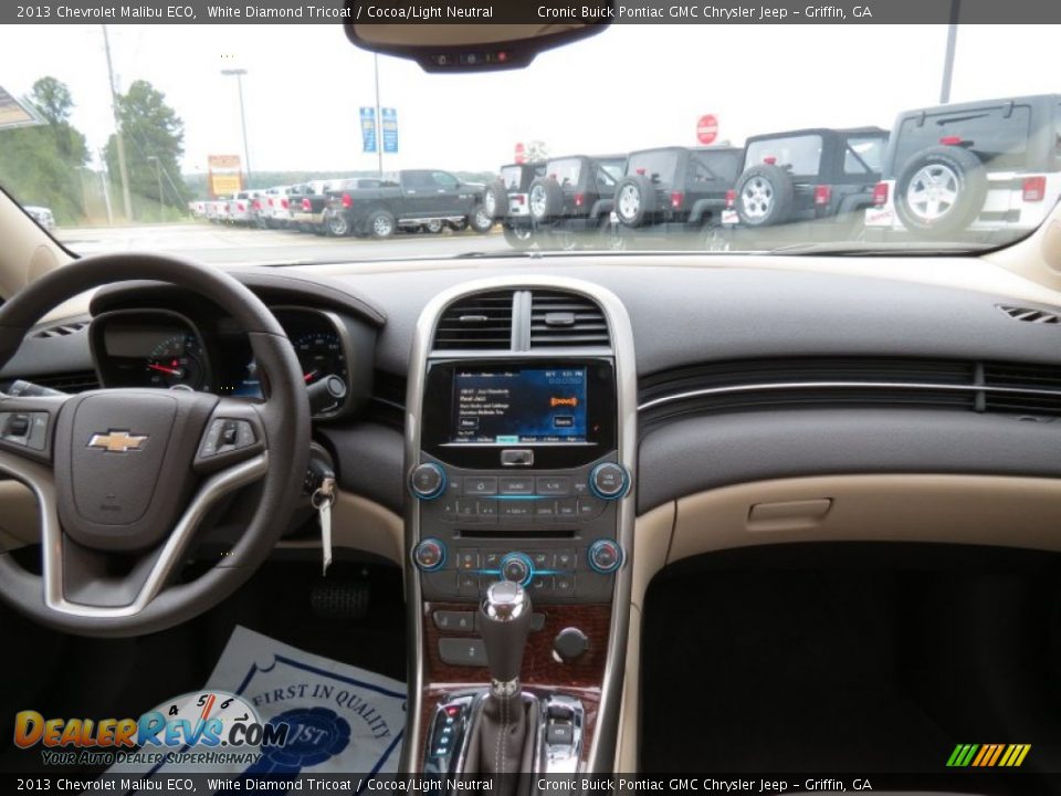 2013 Chevrolet Malibu ECO White Diamond Tricoat / Cocoa/Light Neutral Photo #17