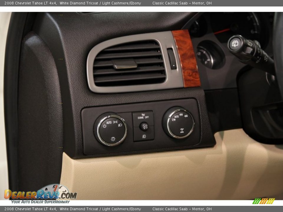 2008 Chevrolet Tahoe LT 4x4 White Diamond Tricoat / Light Cashmere/Ebony Photo #6