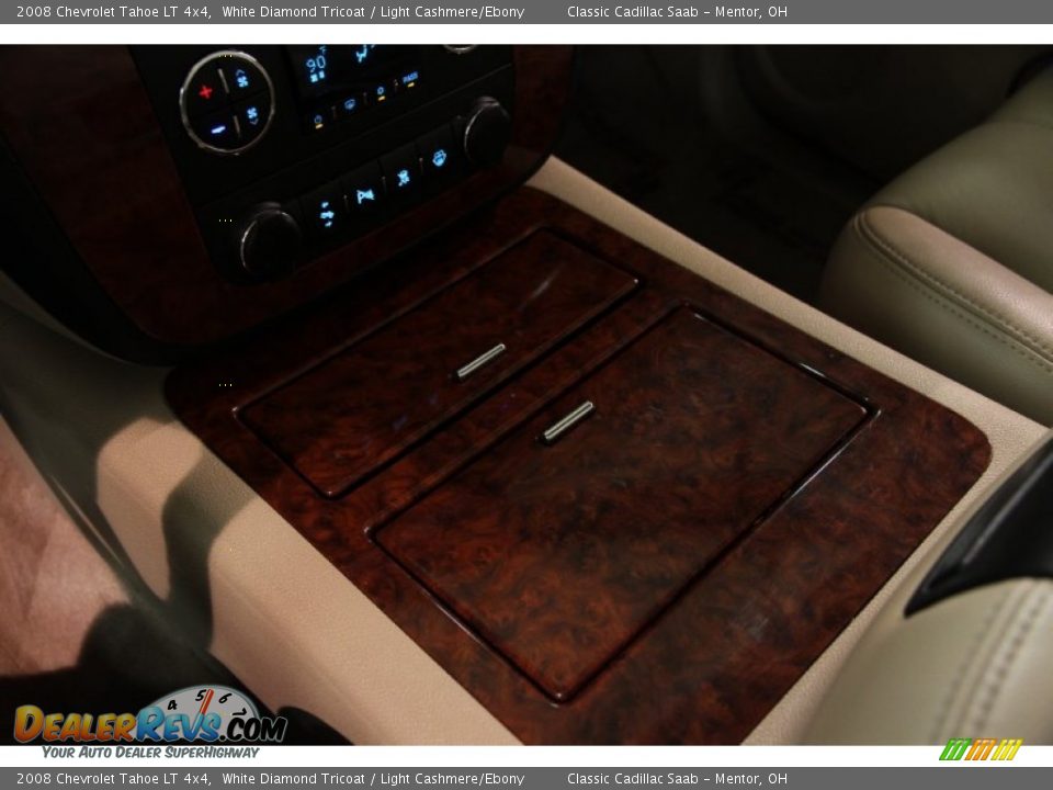 2008 Chevrolet Tahoe LT 4x4 White Diamond Tricoat / Light Cashmere/Ebony Photo #17