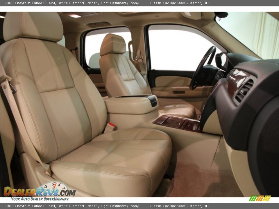2008 Chevrolet Tahoe LT 4x4 White Diamond Tricoat / Light Cashmere/Ebony Photo #19
