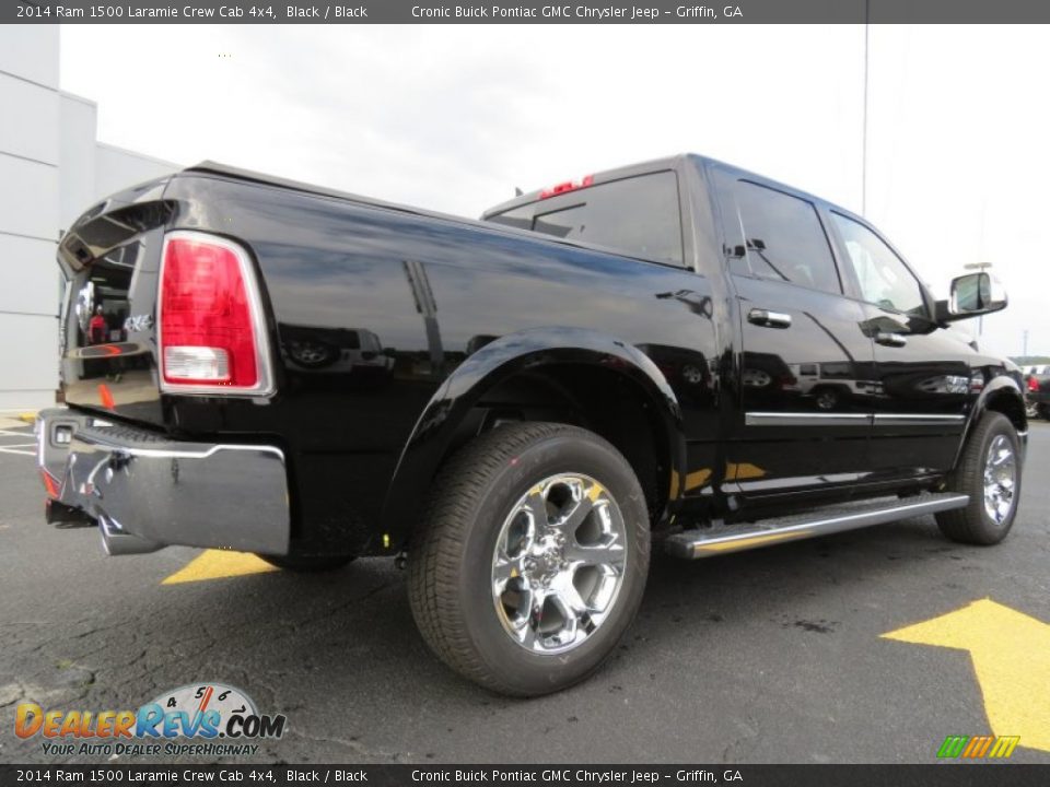 2014 Ram 1500 Laramie Crew Cab 4x4 Black / Black Photo #8
