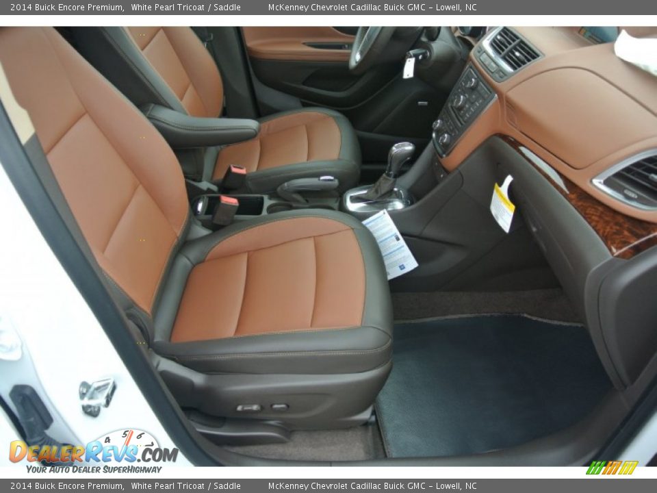 2014 Buick Encore Premium White Pearl Tricoat / Saddle Photo #17