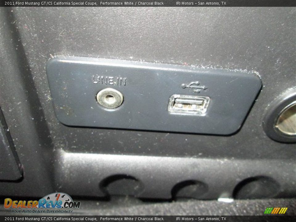 2011 Ford Mustang GT/CS California Special Coupe Performance White / Charcoal Black Photo #18