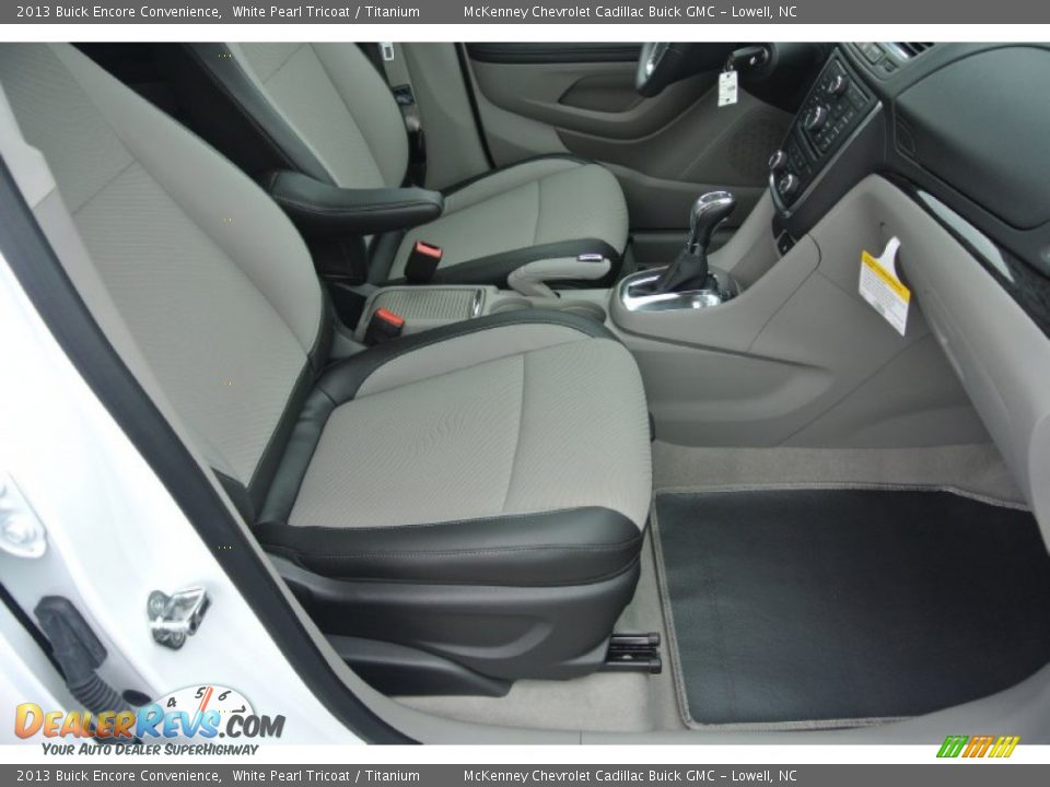 2013 Buick Encore Convenience White Pearl Tricoat / Titanium Photo #17
