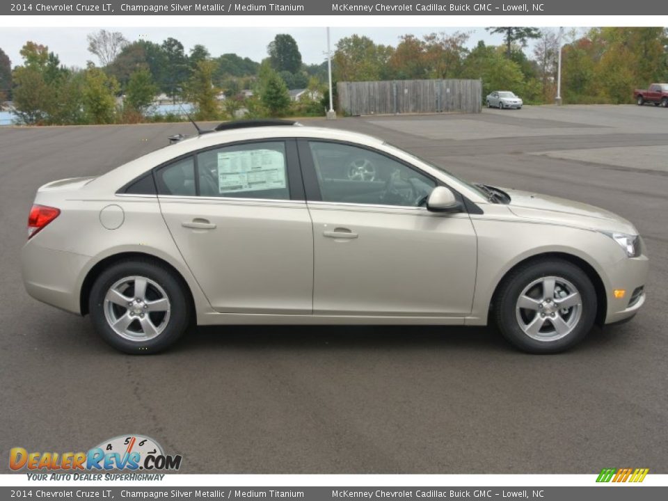 2014 Chevrolet Cruze LT Champagne Silver Metallic / Medium Titanium Photo #6