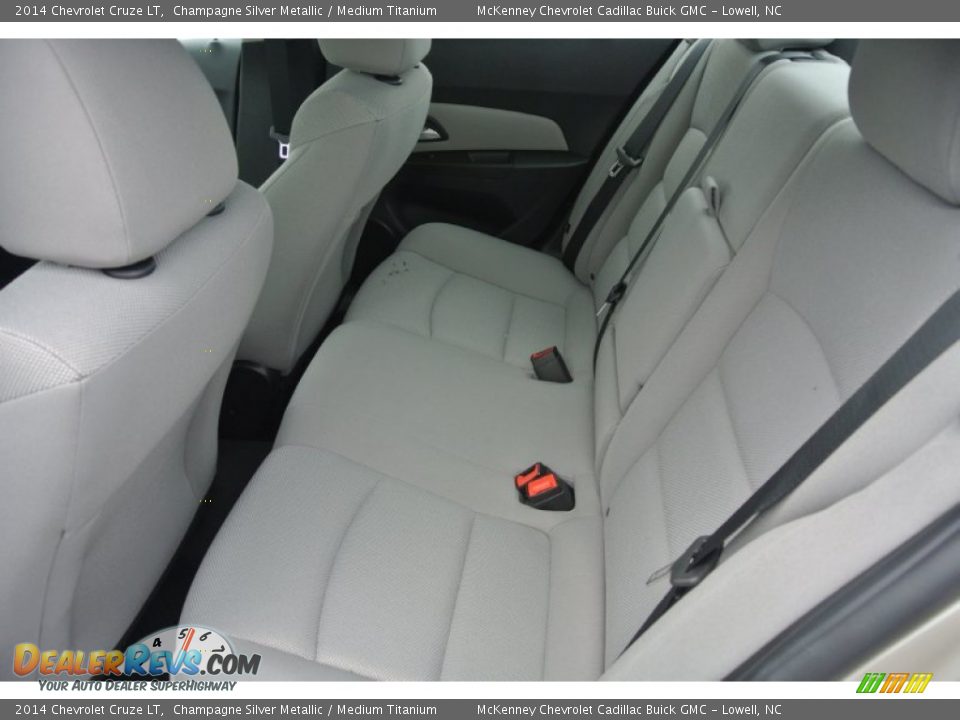 2014 Chevrolet Cruze LT Champagne Silver Metallic / Medium Titanium Photo #14